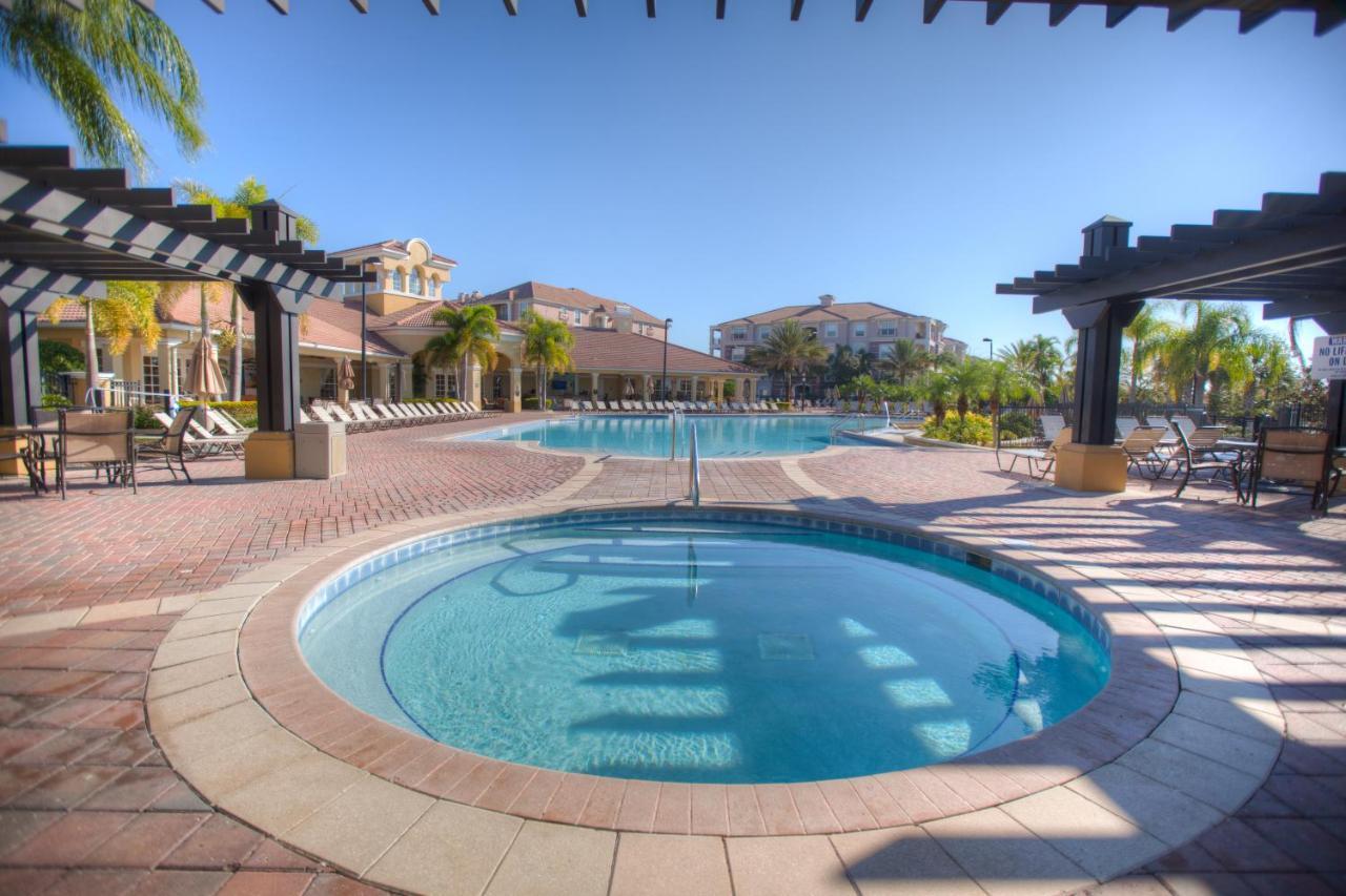 Majestic Holiday Orlando Bagian luar foto